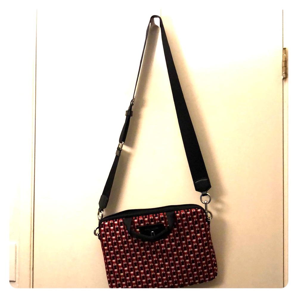 Marc Jacobs Logo Scream Commuter Case 13”